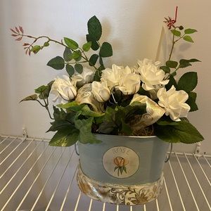White Rose Floral Arrangement